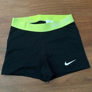 Nike PRO DRI-FIT Shorts Black & Neon Yellow/Green Size Medium